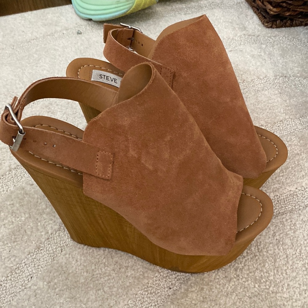 Steve Madden leather suede heels